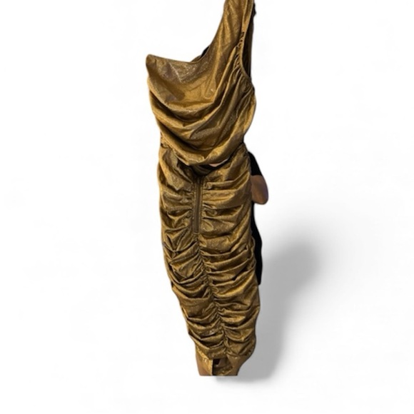 One shoulder gold ruched dress size small - Picture 2 of 7